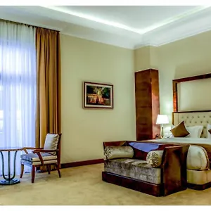 Hotel Sapphire